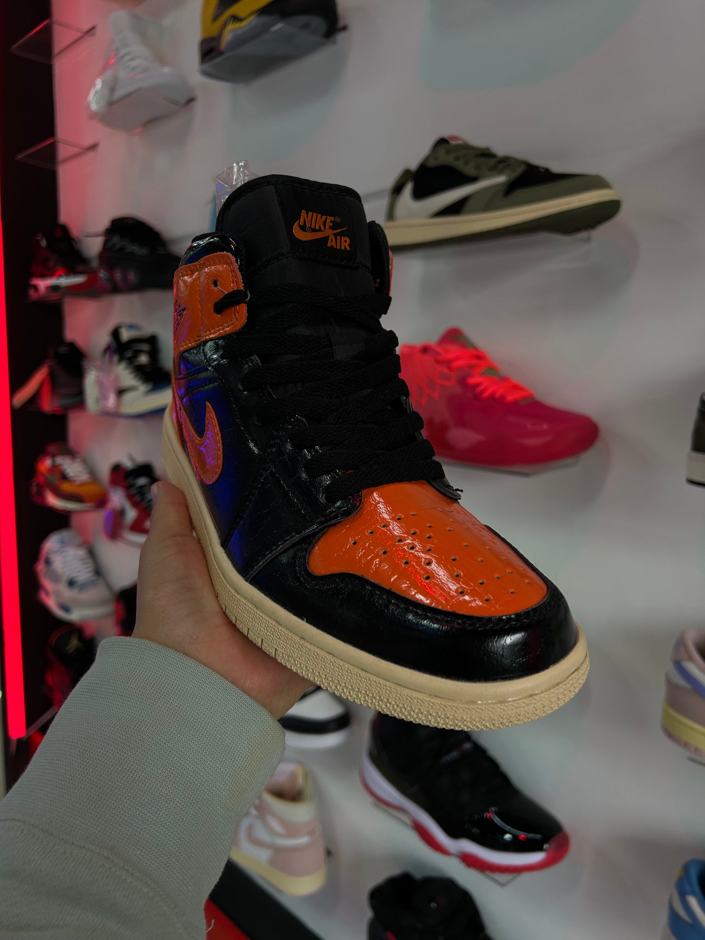 Retro 1 High Shattered “calabaza”