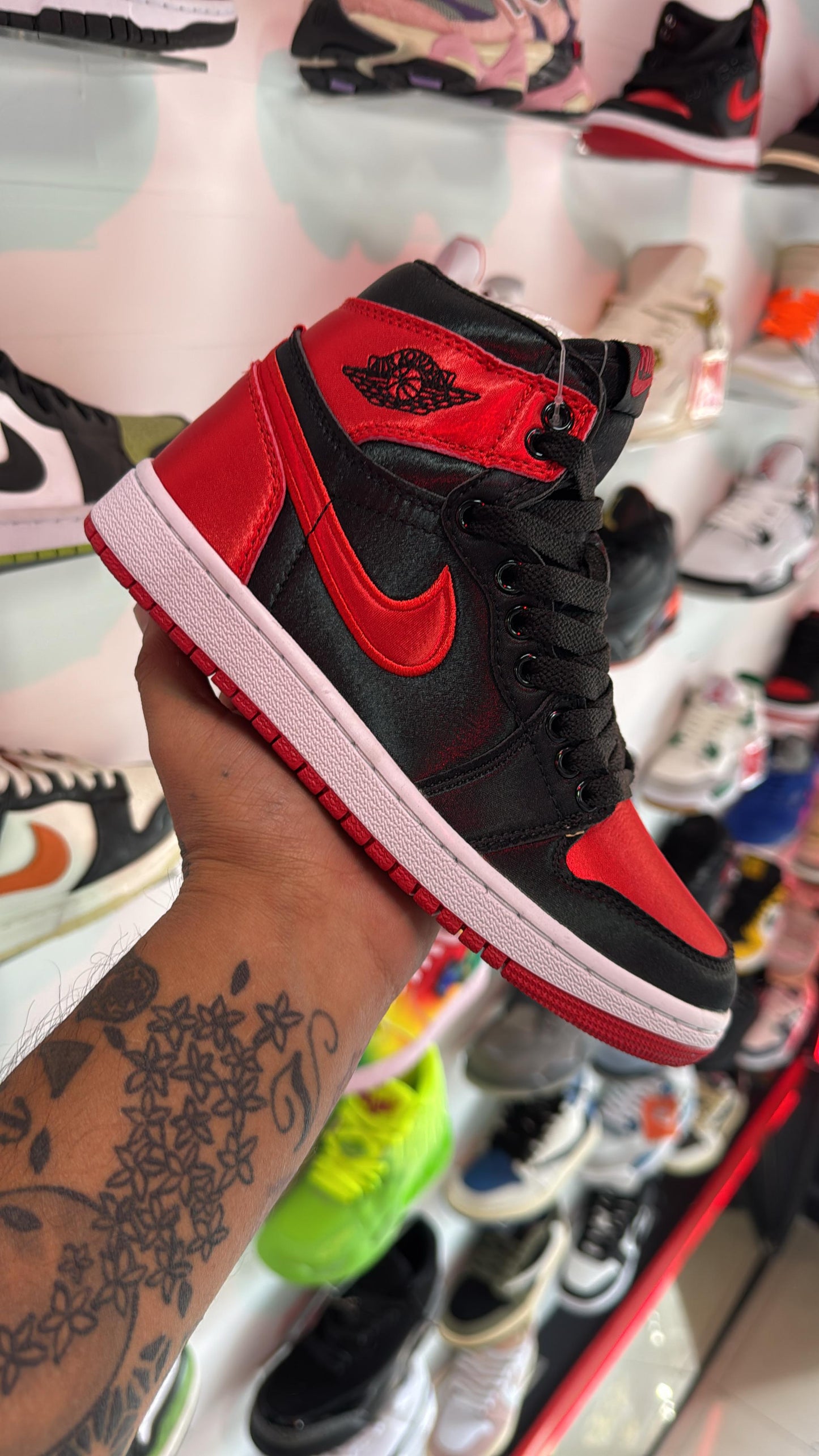 Retro 1 Satin Bred