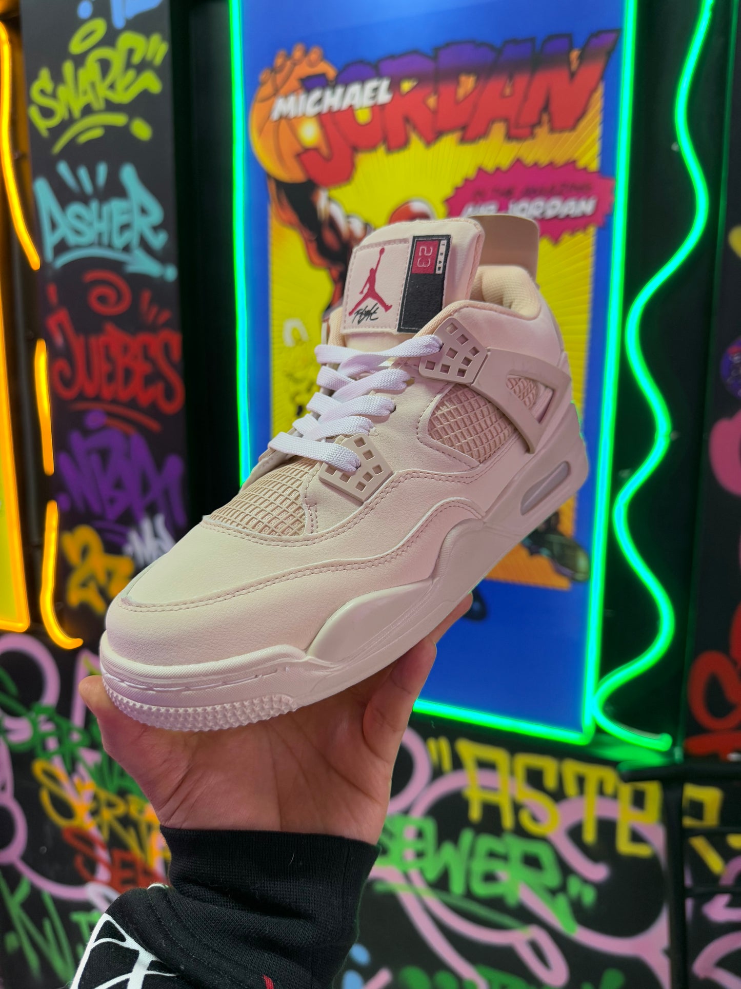 Retro 4 Nude