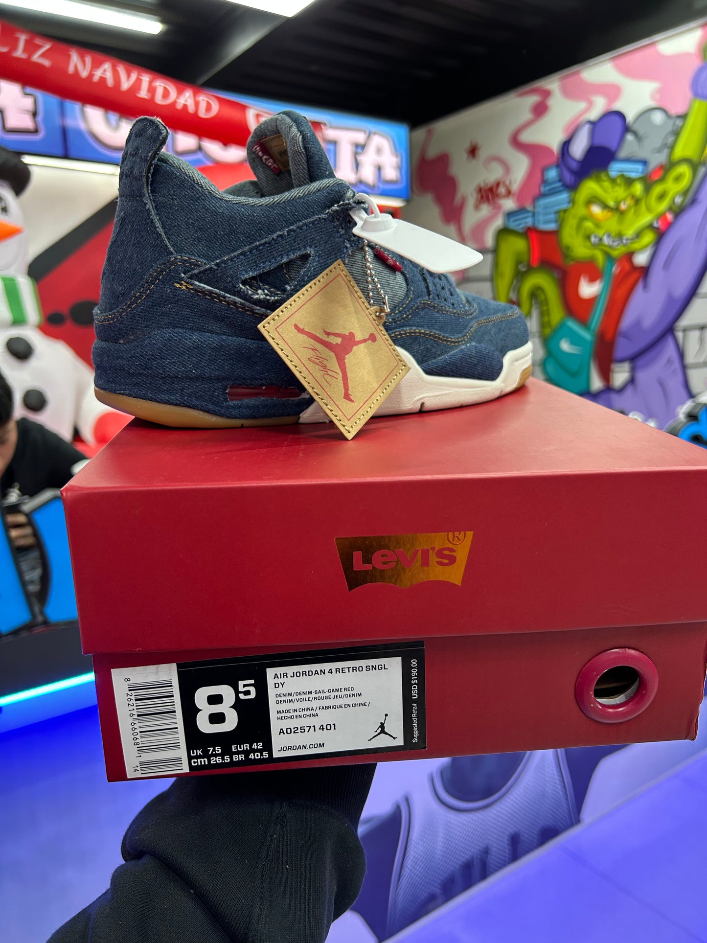 Retro 4 Levis