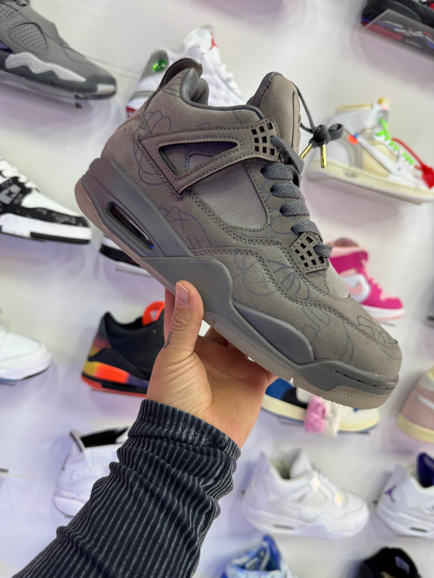 Retro 4 Kaws