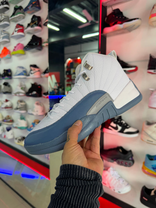 Retro 12 Azul Blanco