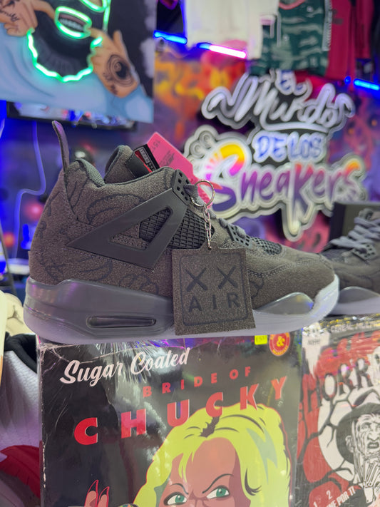 Retro 4 Manitas (Kaws)