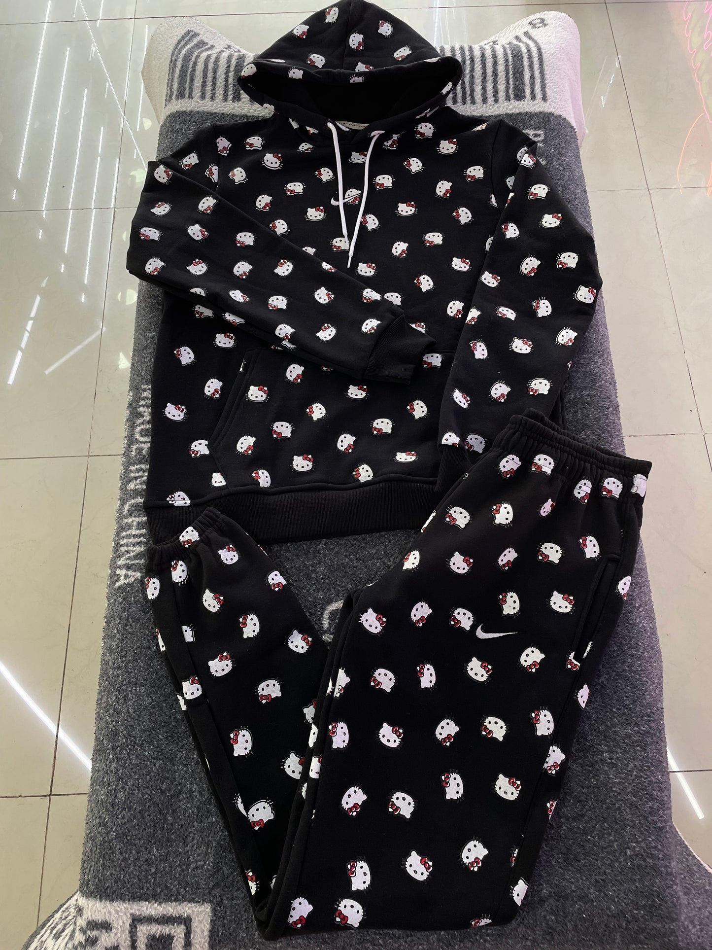 Conjunto Hello kitty Black