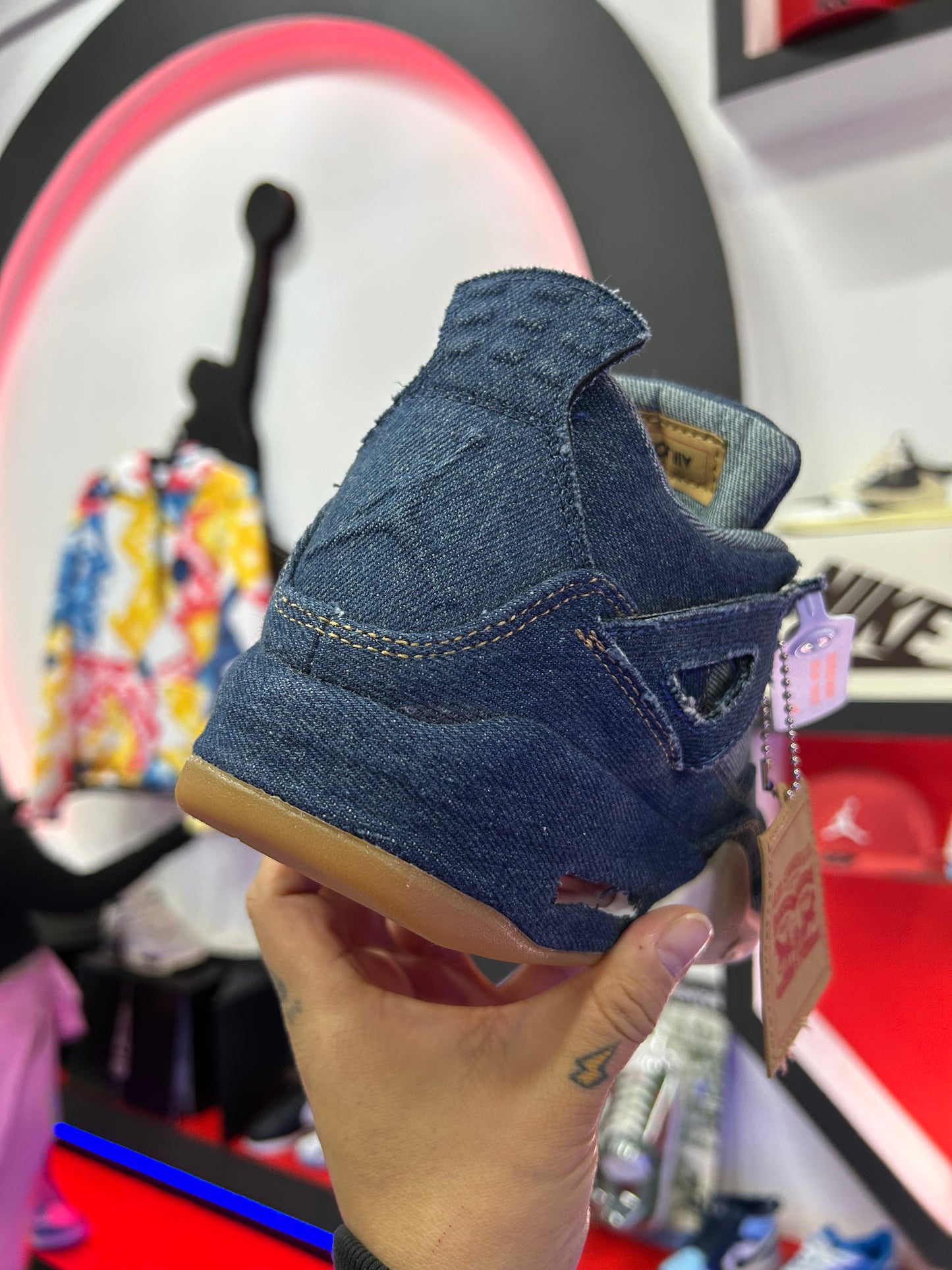 Retro 4 Levis