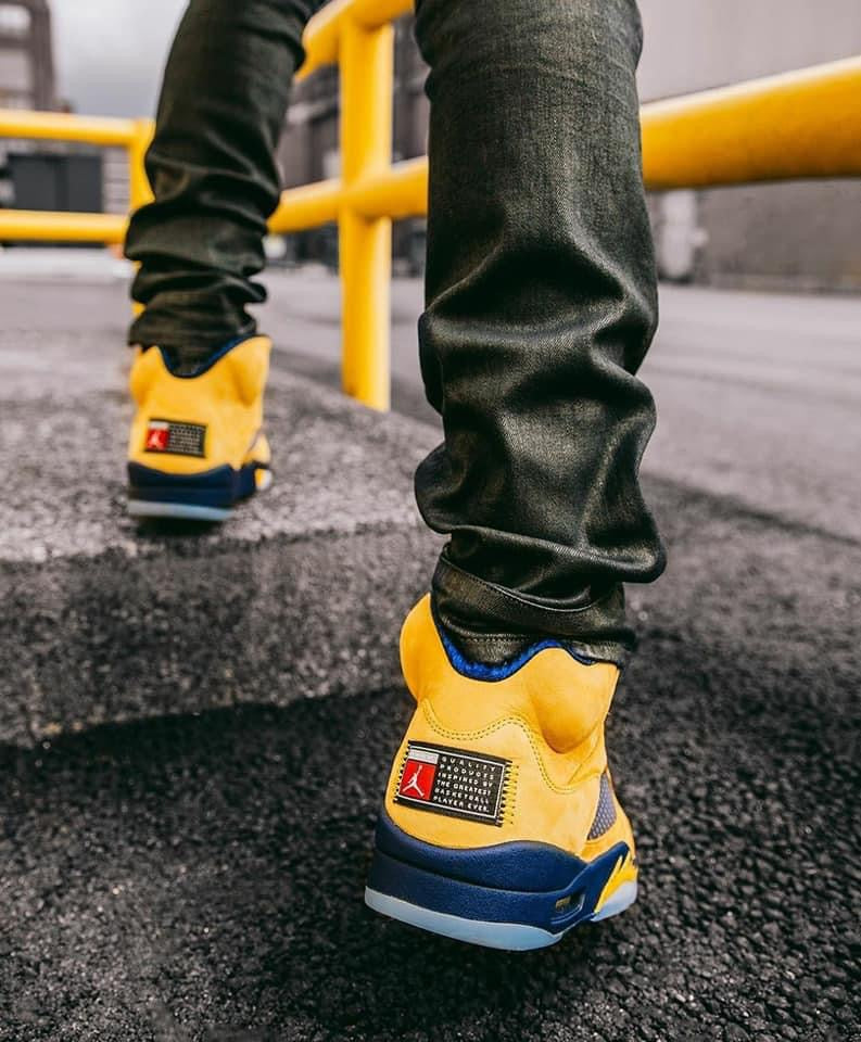 Retro 5 Michigan