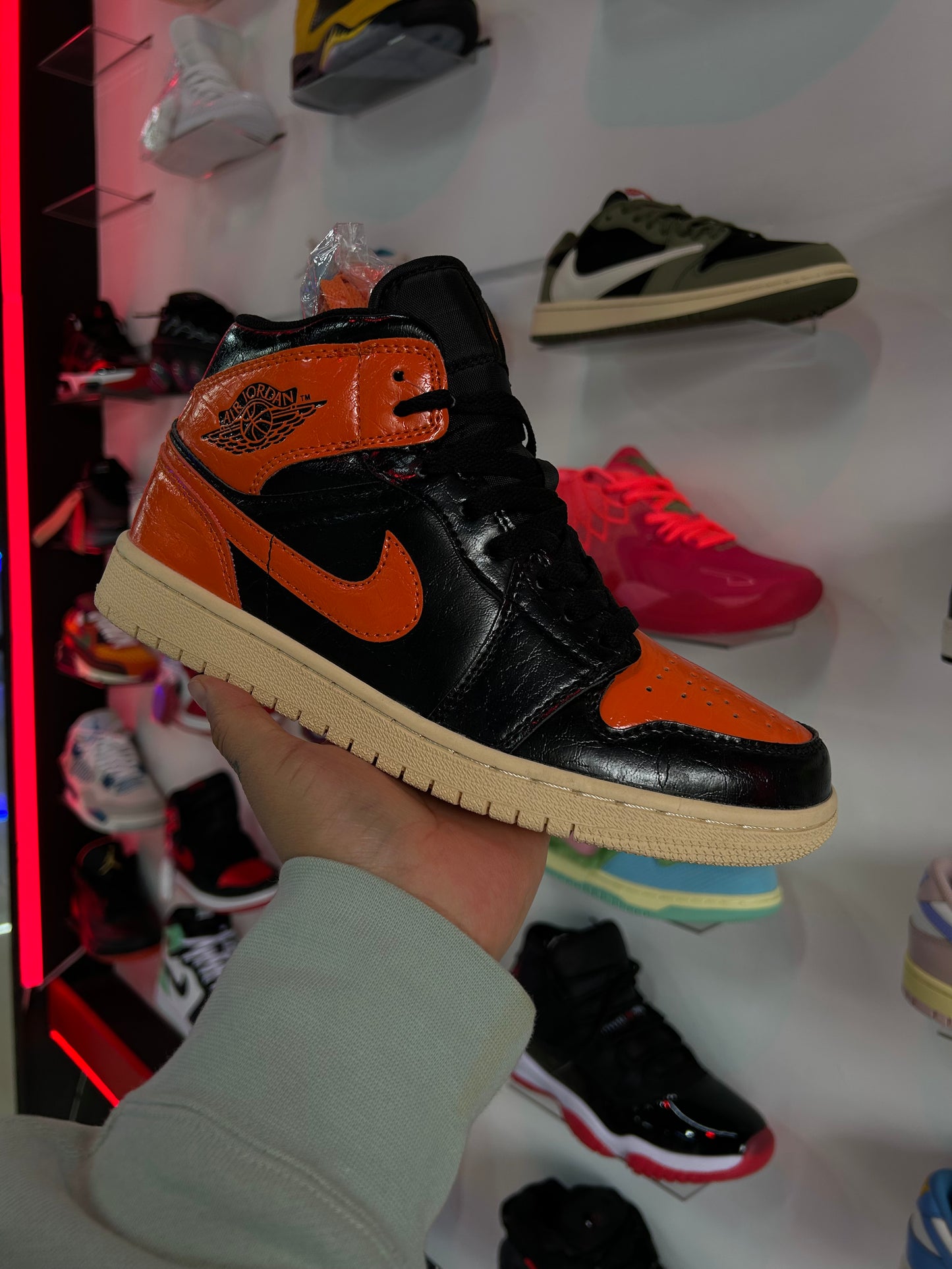 Retro 1 High Shattered “calabaza”