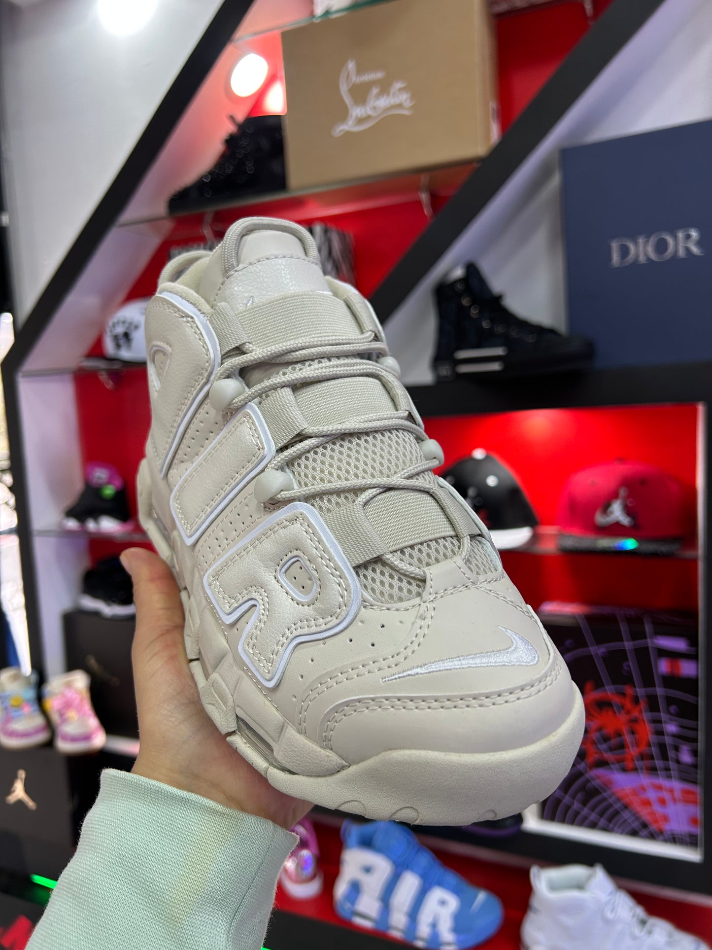 Uptempo Light Bone