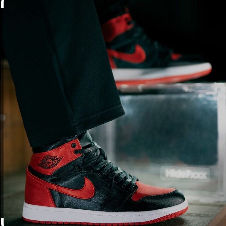 Retro 1 Satin Bred