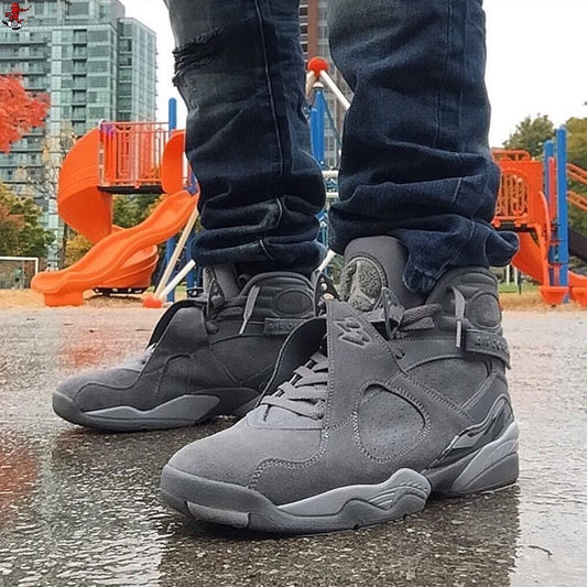 Retro 8 cool grey