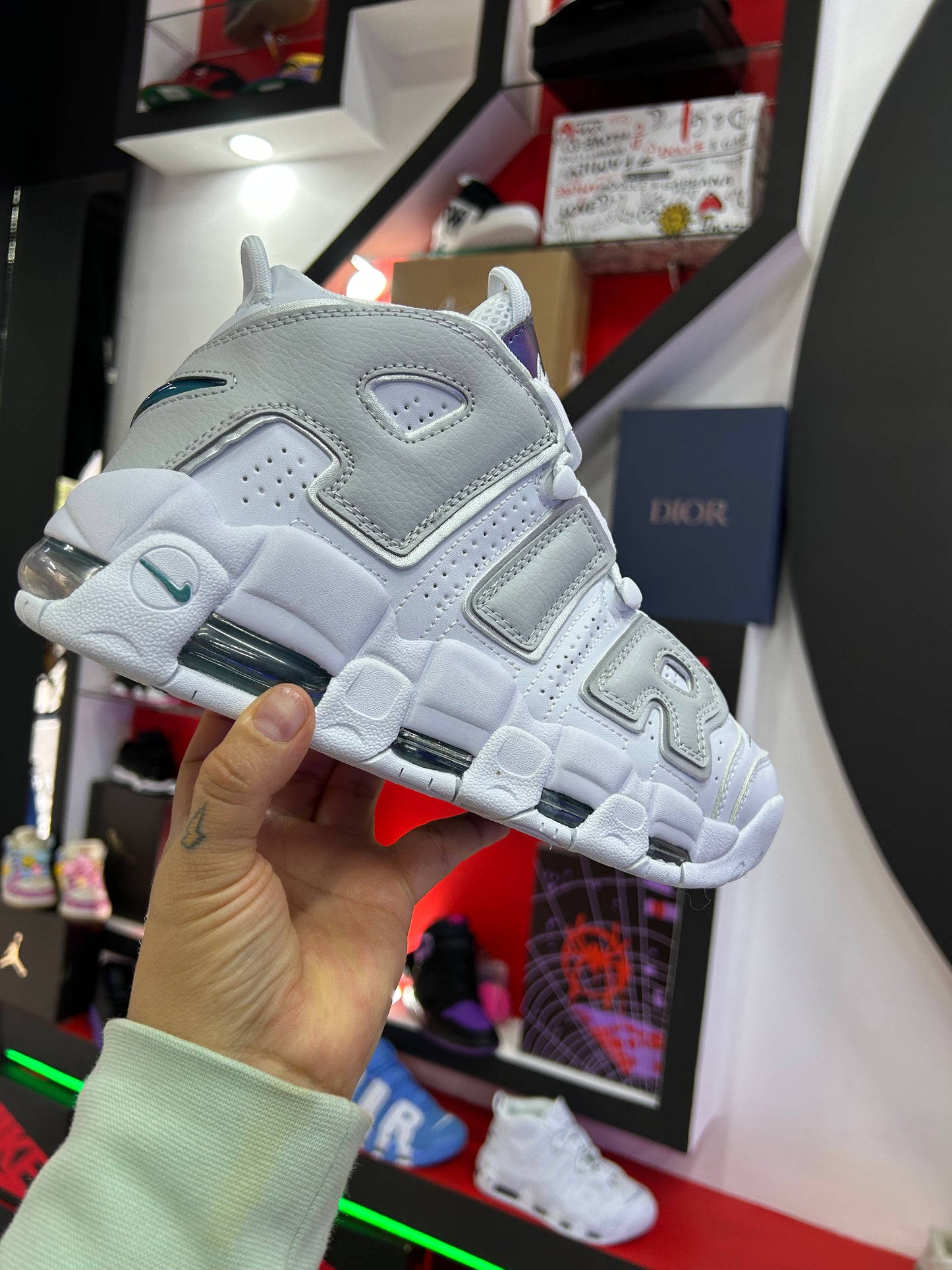 Uptempo Metallic Teal