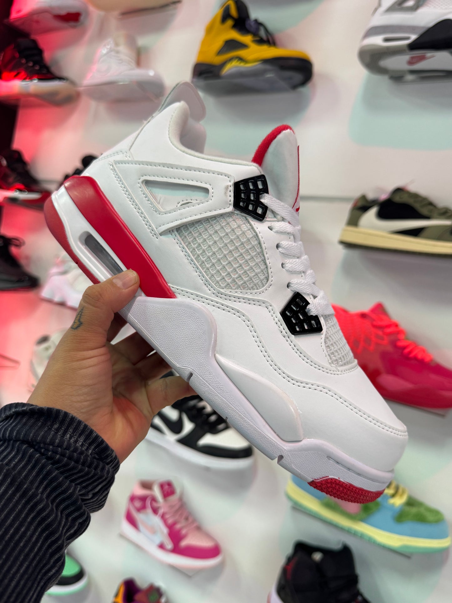 Retro 4 Candy Cane