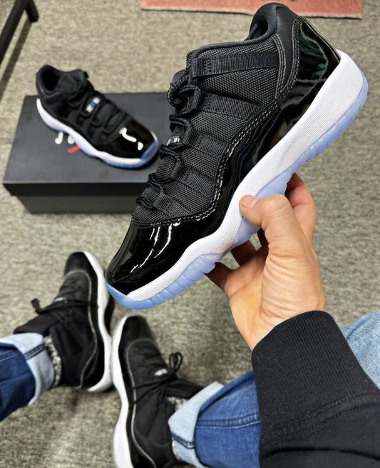 Retro 11 Low Space Jam